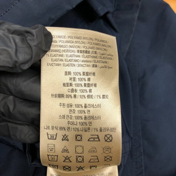 Burberry Size XS Size P2P 20inch - Picture 8 of 15